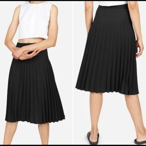 Everlane The Pleated Skirt Black Knee Length